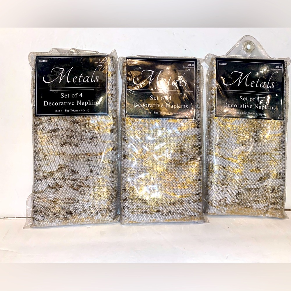 3 Packages Of 4 Each Linen and Gold Fabric Dinner Napkins